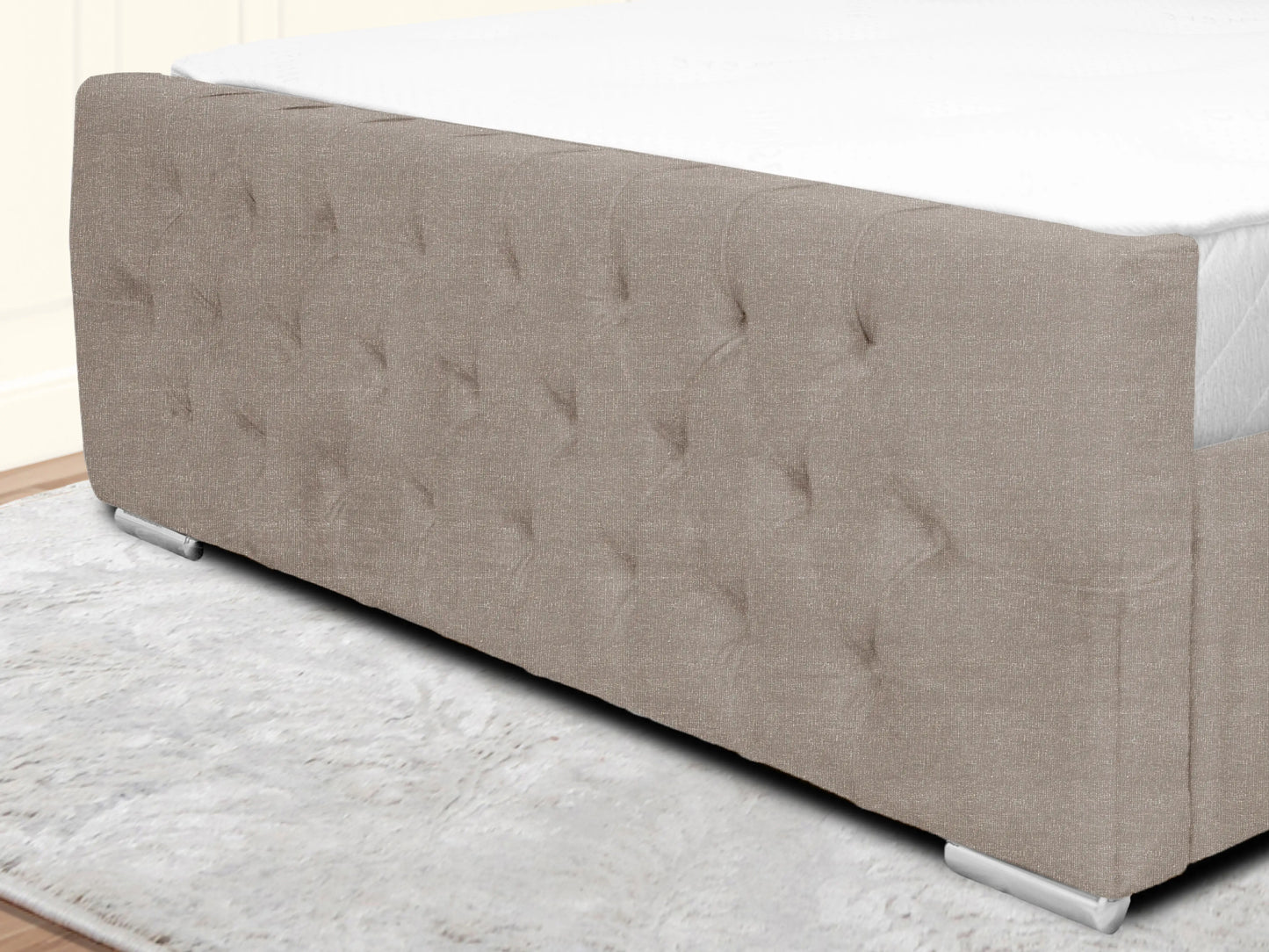 Kendall Winged Upholstered Bed