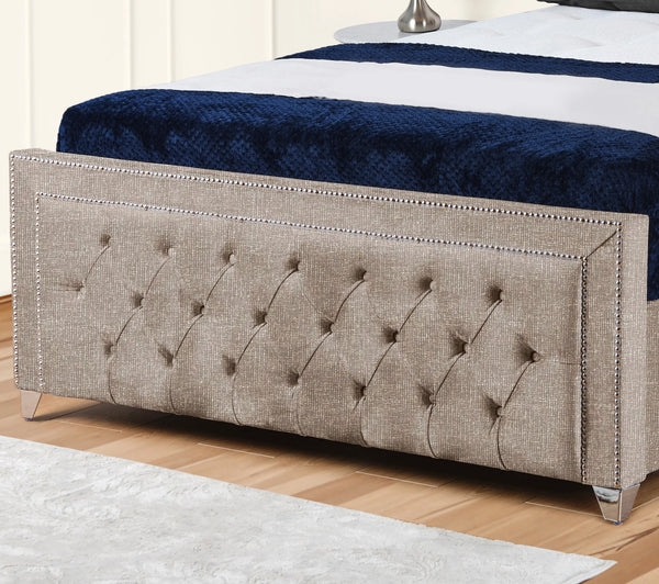 Hamilton Upholstered Bed