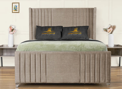 Elise lined winged Upholstered Bed