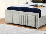 Cannas upholstered bed
