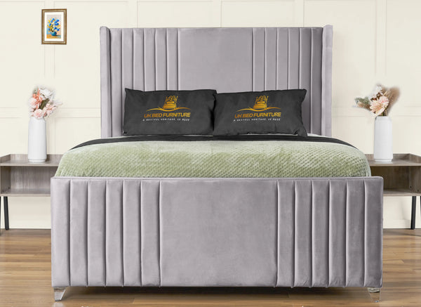Elise lined winged Upholstered Bed