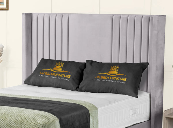 Elise lined winged Upholstered Bed