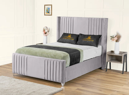 Elise lined winged Upholstered Bed