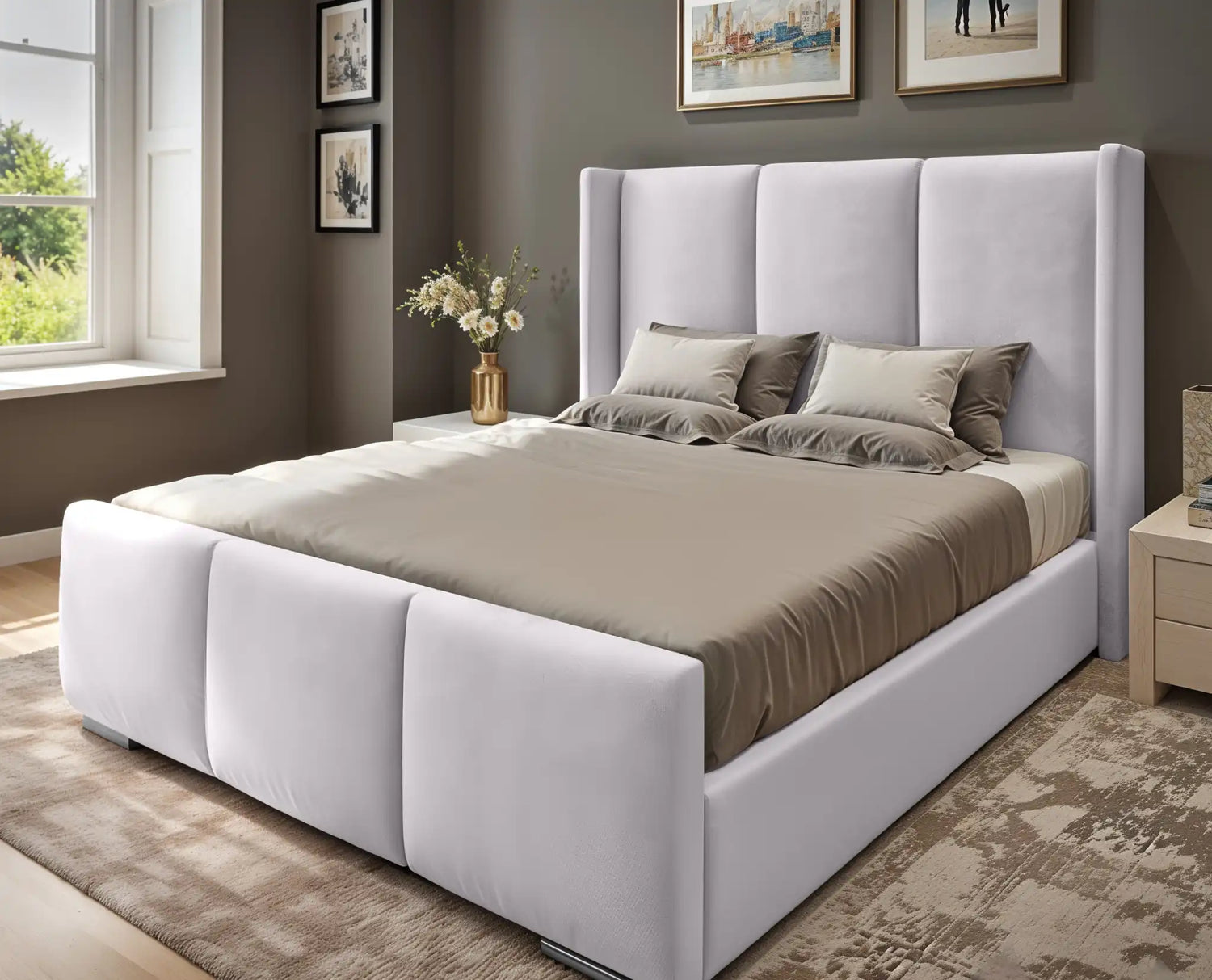 Miami winged Upholstered Bed