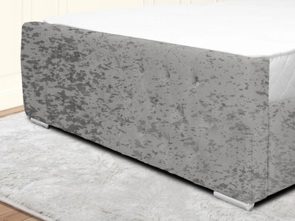 Kendall Winged Upholstered Bed