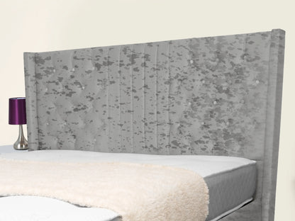 Middleton Winged Upholstered Bed
