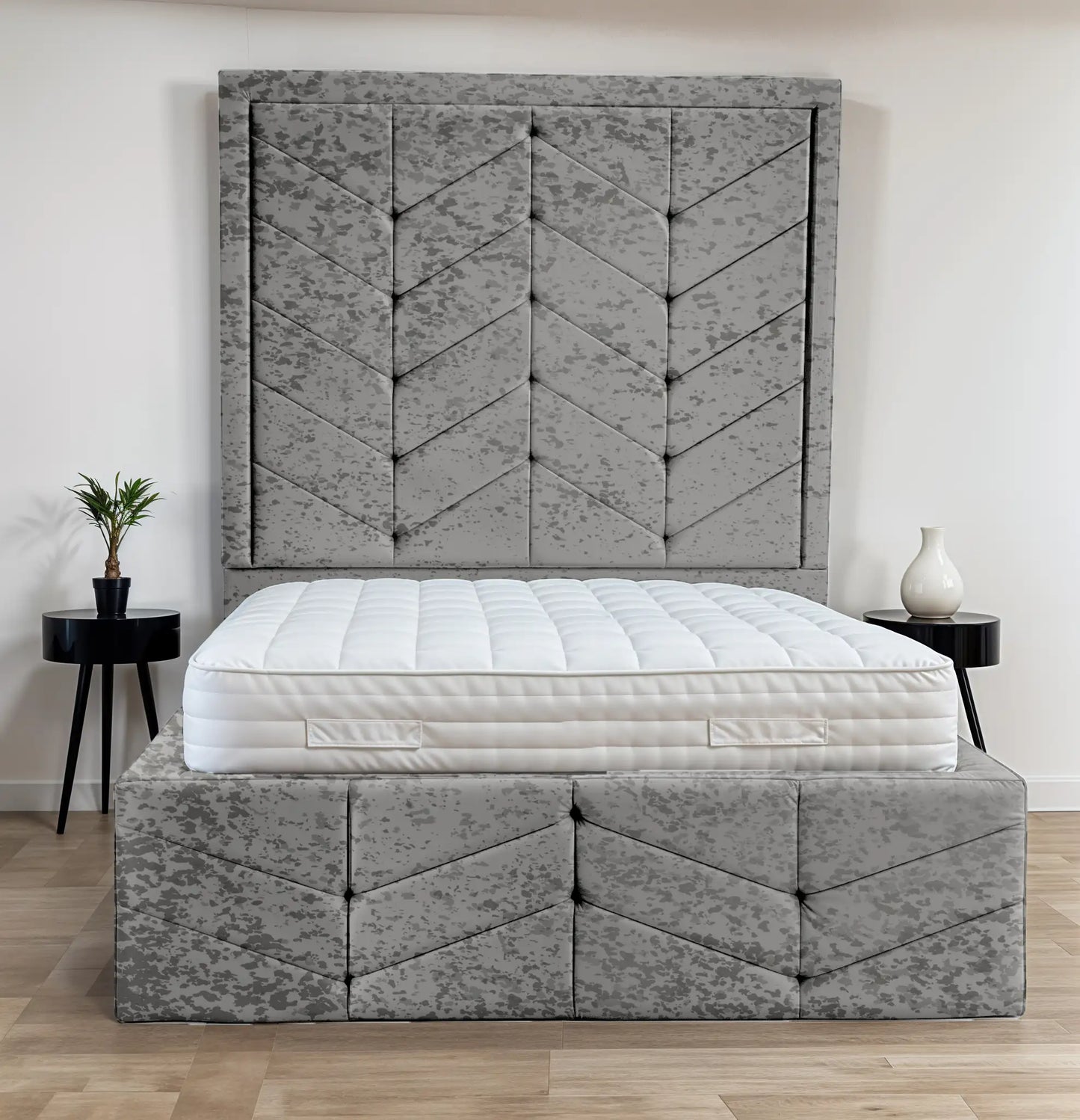Indulgence Border Upholstered Bed
