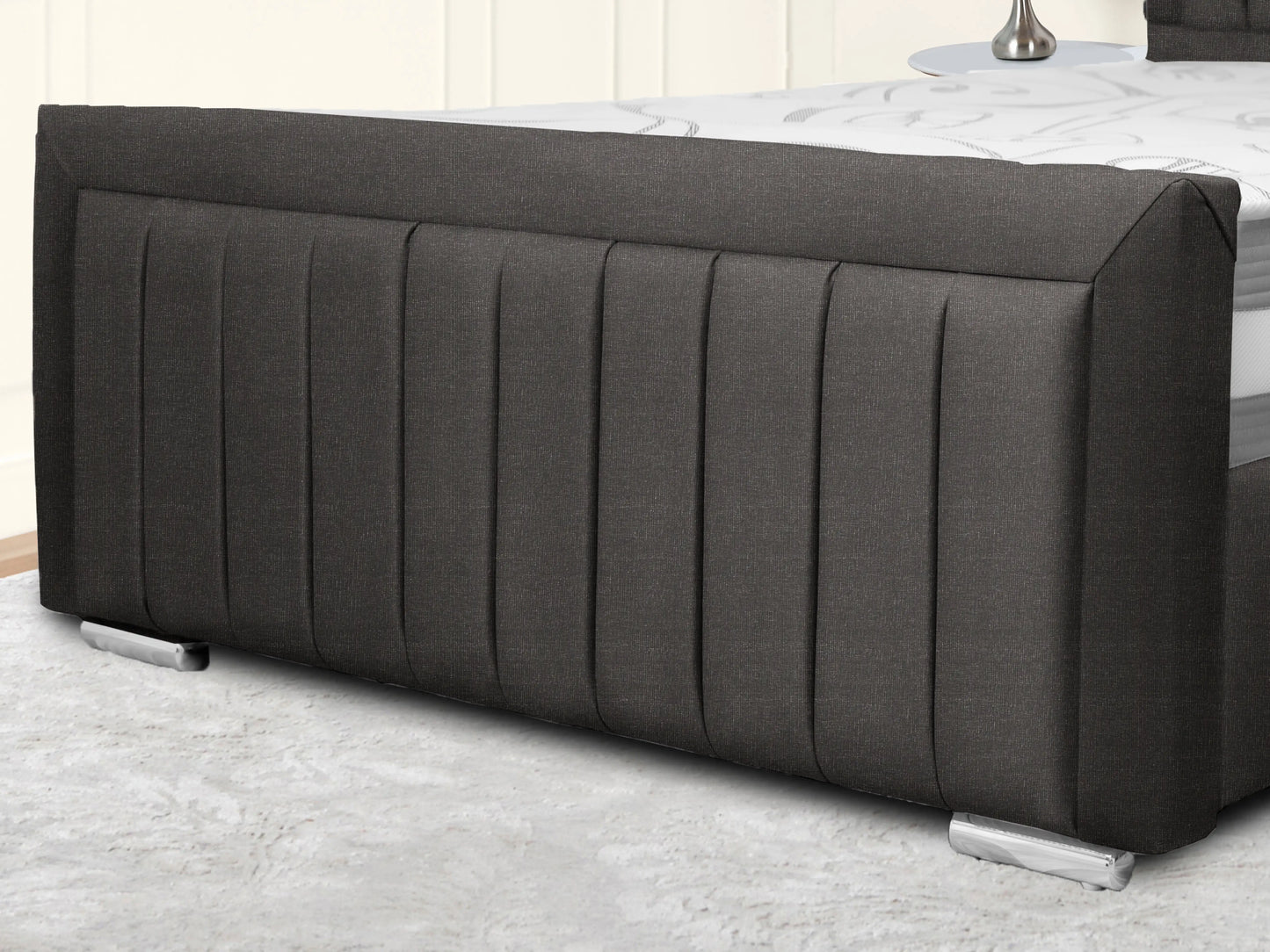 Madrid Upholstered bed