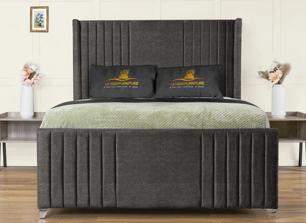 Elise lined winged Upholstered Bed
