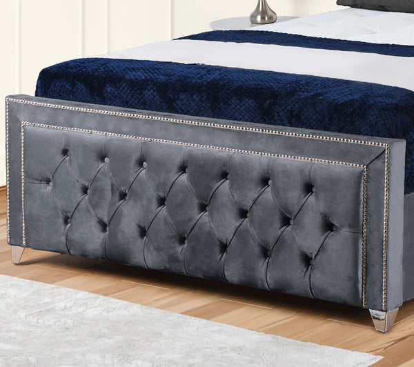 Hamilton Upholstered Bed