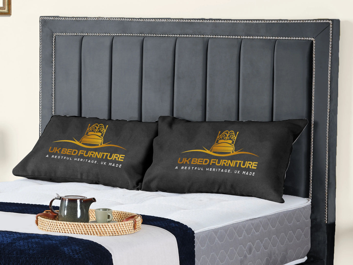 Serena Upholstered bed