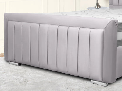 Madrid Upholstered bed