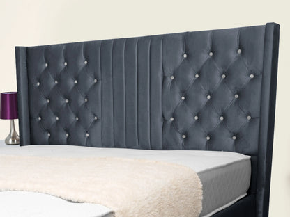 Middleton Winged Upholstered Bed