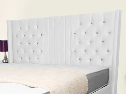 Middleton Winged Upholstered Bed