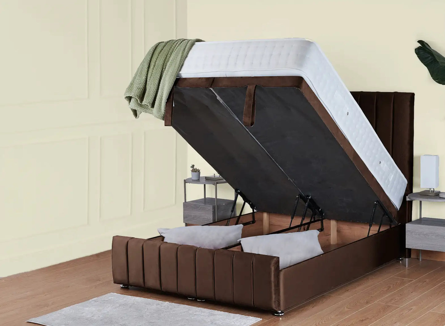 Hamilton Ottoman Bed