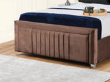 Cannas upholstered bed