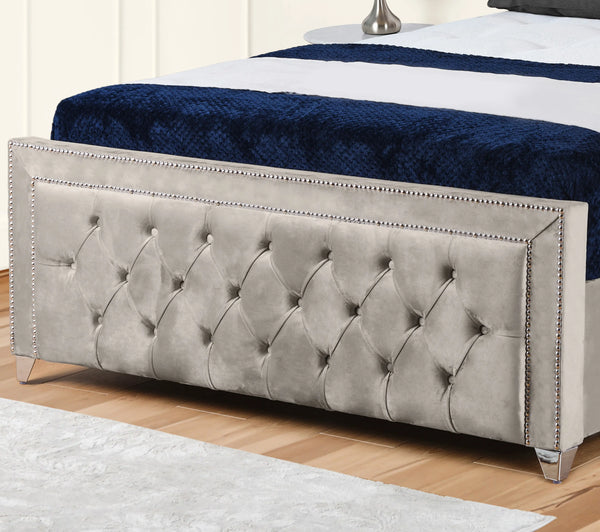 Hamilton Upholstered Bed