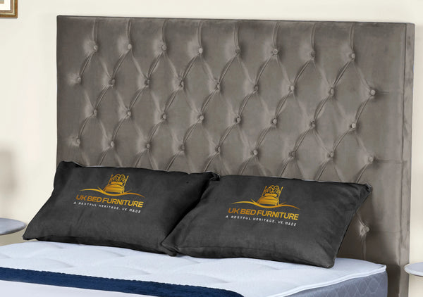 Florida Upholstered bed