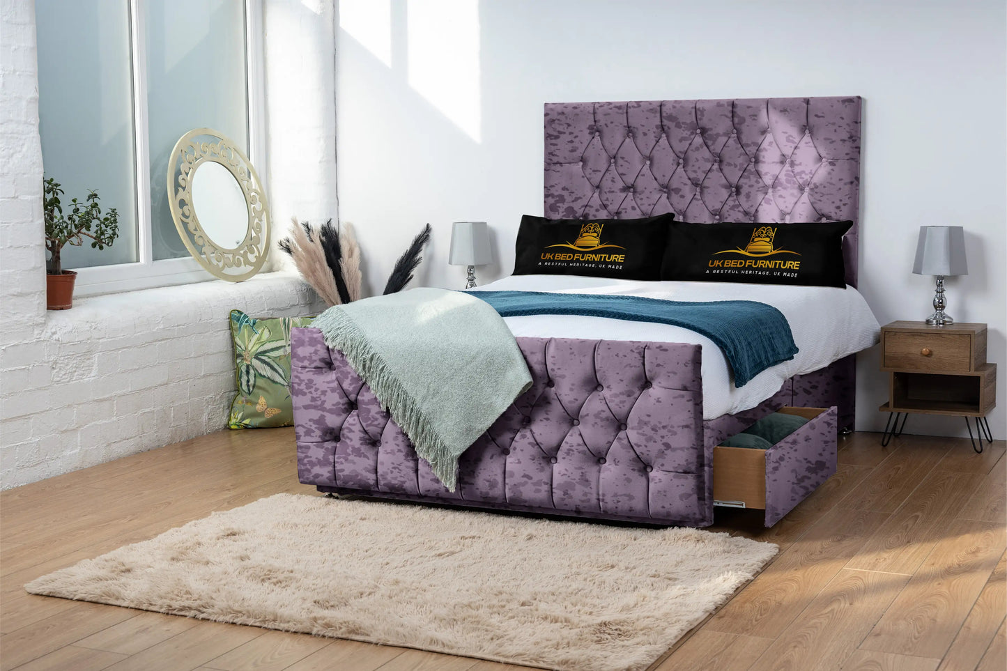 Jublie Chesterfield Divan Bed