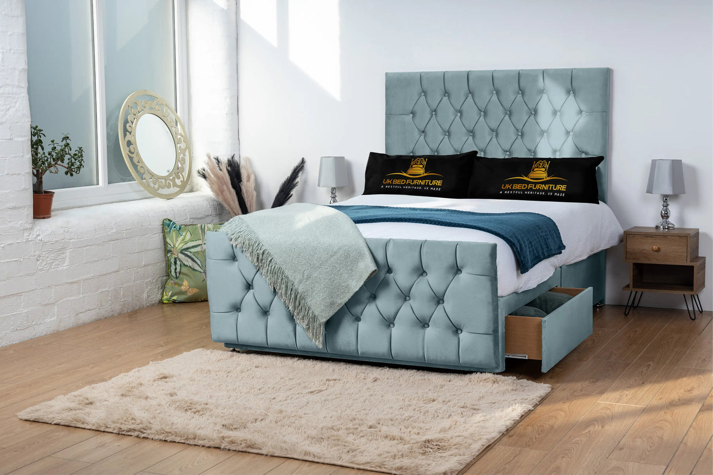 Jublie Chesterfield Divan Bed
