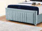 Cannas upholstered bed